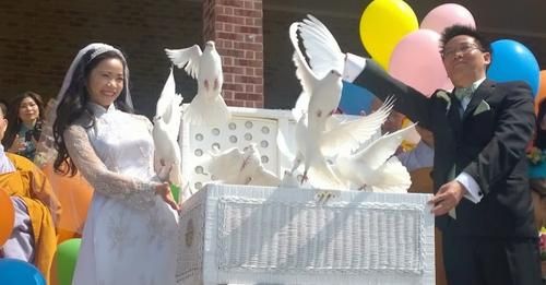 Couple with dove basket